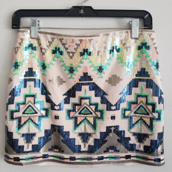 Express Mini Skirt Women's XS Tan Multi Sequins Aztec Boho Print Lined - Picture 5 of 7